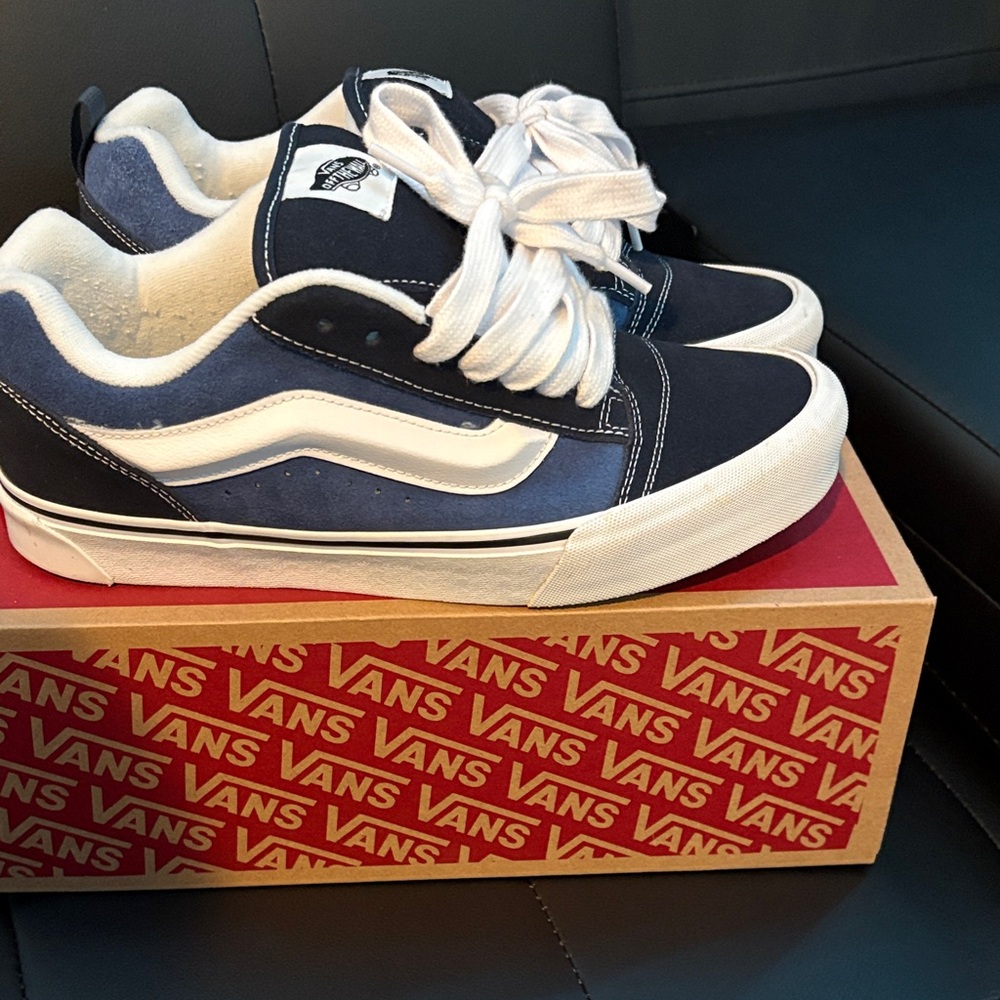 new school Vans  Blue and White Low-Tops - Picture 2 of 5